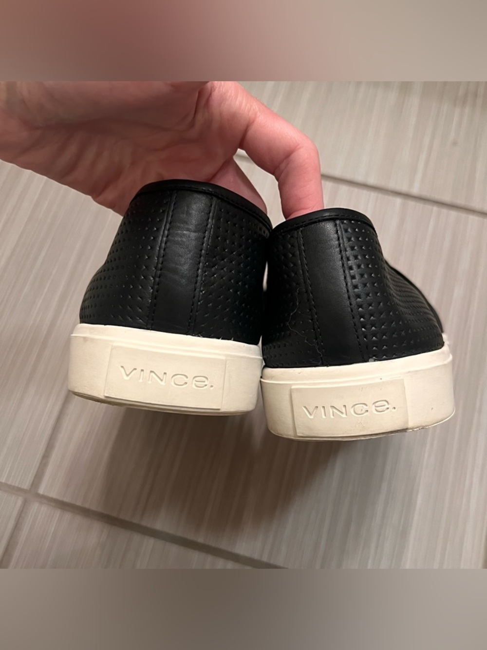Vince Black Slip On Shoes leather 8 - Picture 5 of 7